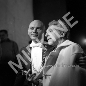 Jean Cocteau, Yul Brynner, 1960