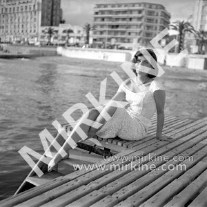 Melina Mercouri, 1957