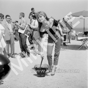 Brigitte Bardot, 1953