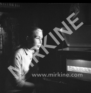 Silvia Montfort, 1957