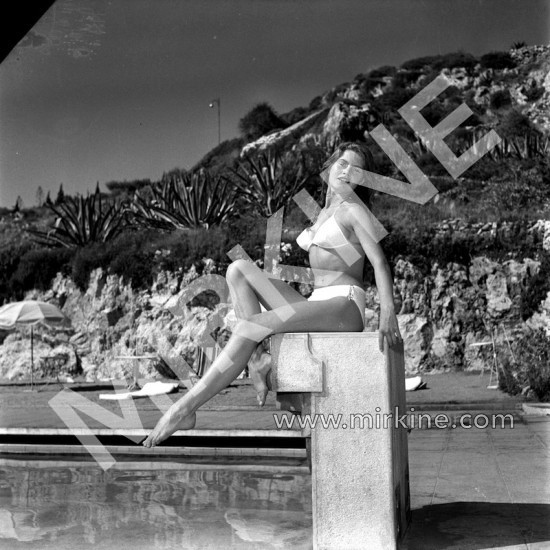 Brigitte Bardot, 1952