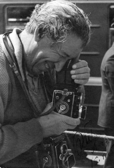 Léo Mirkine et son Rolleiflex